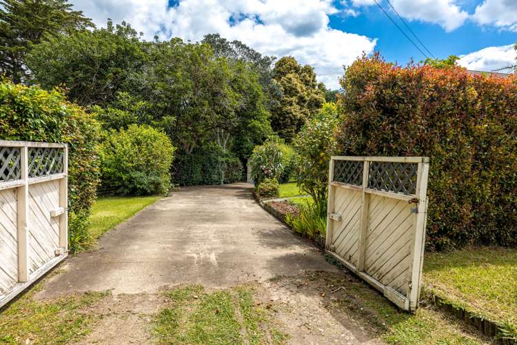43 Tahatai Road Oneroa_26