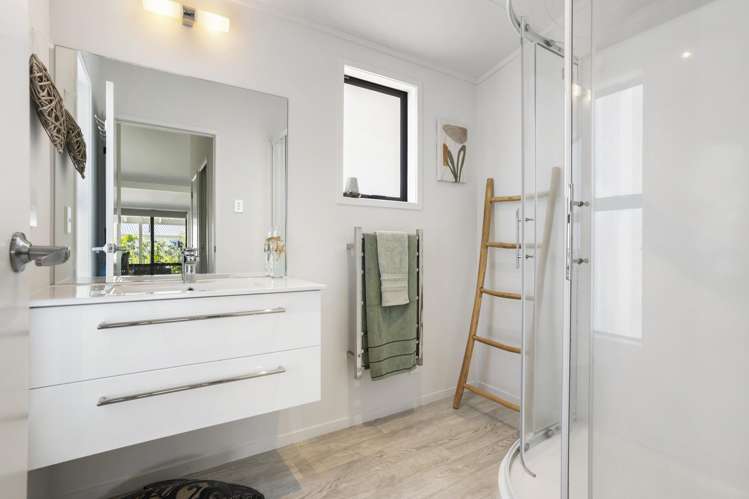 107 Sharyn Place Whangamata_16