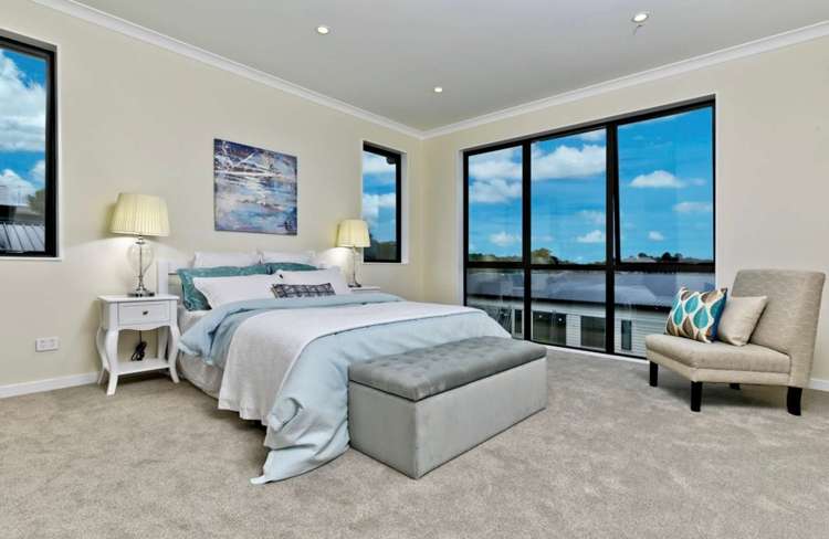 31 Surf View Crescent Red Beach_10