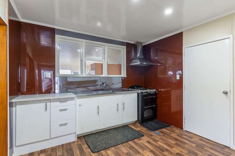 4 Playfair Road Mount Roskill_9
