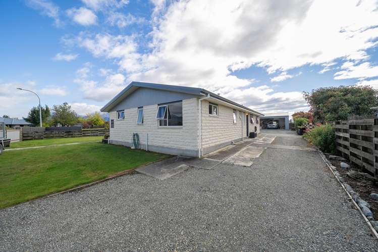 6 Kepler Place Te Anau_34