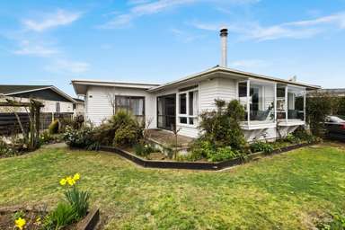 166 Flaxmere Avenue_1