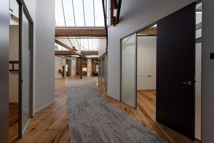 22B / 125 The Strand Parnell_6