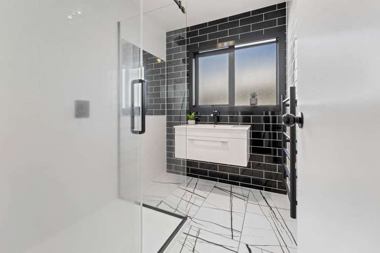 26 Kiddle Drive Hilltop_15