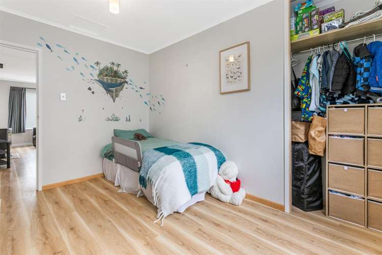 90 Howard Road Orere Point_11