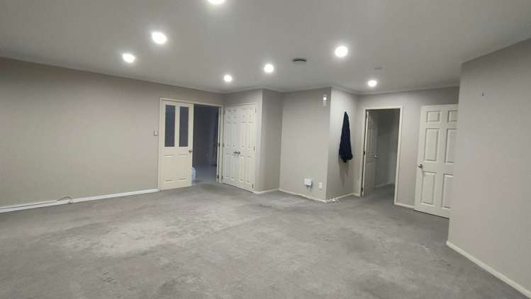 2 Zambezi Lane Mount Roskill_2