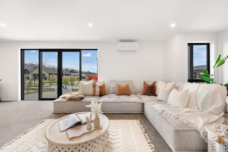 24 Magnum Drive Cromwell_8