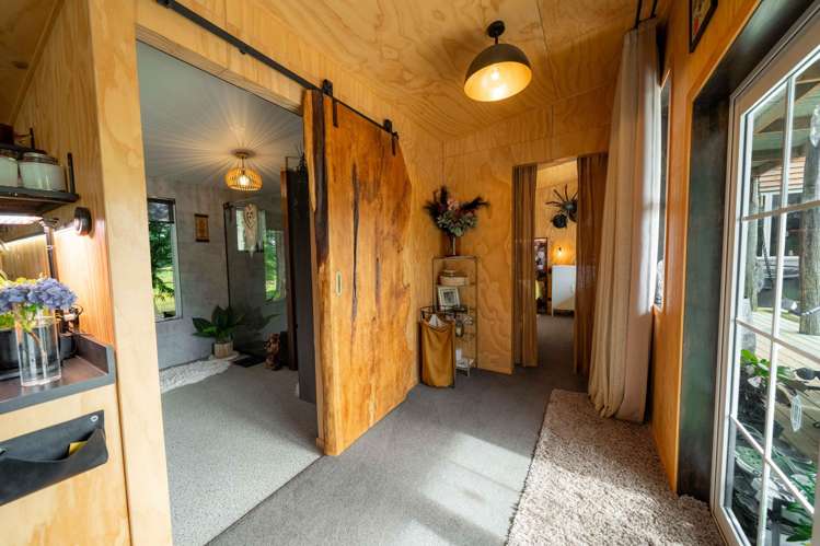 84 Cover Street Lumsden_18