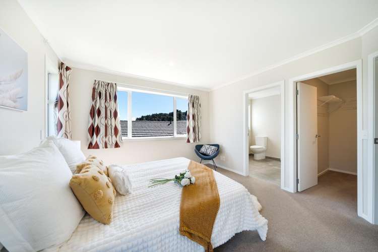 9 Ken Douglas Drive Aotea_10