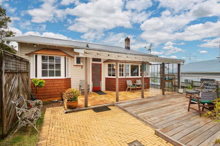 5 Ruarangi Road Mount Albert_21