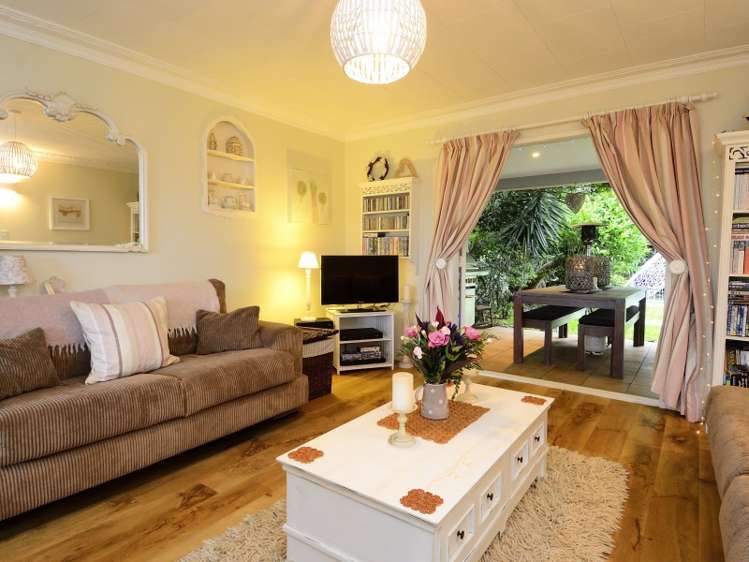 9 Moana Road Okitu_8