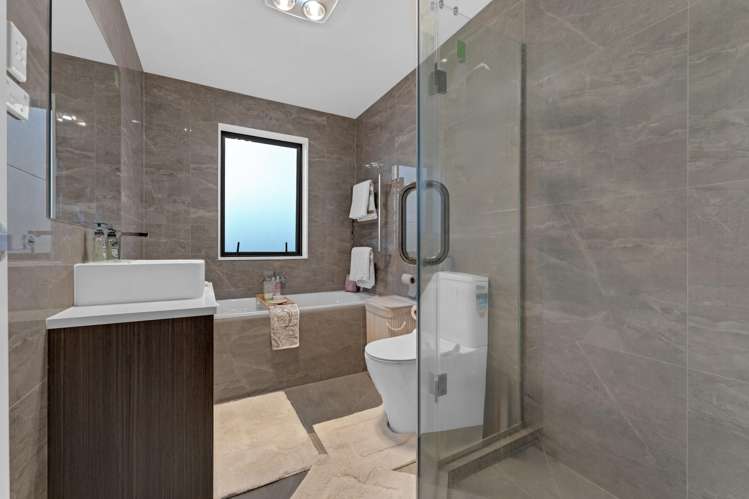 32 LEATHEM CRESCENT Pokeno_18