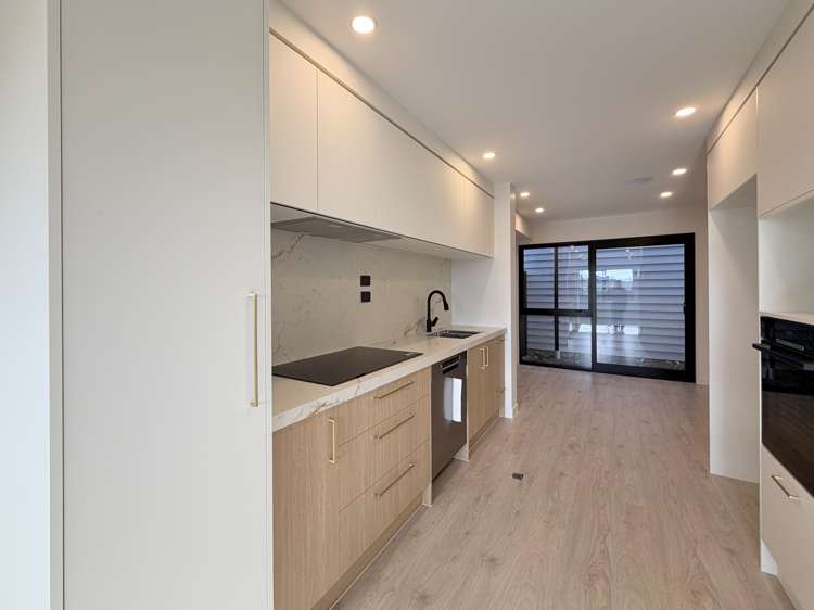 2/75 Te Taruna Drive Milldale_6