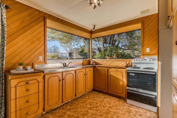 8 Elmwood Drive Mosgiel_10