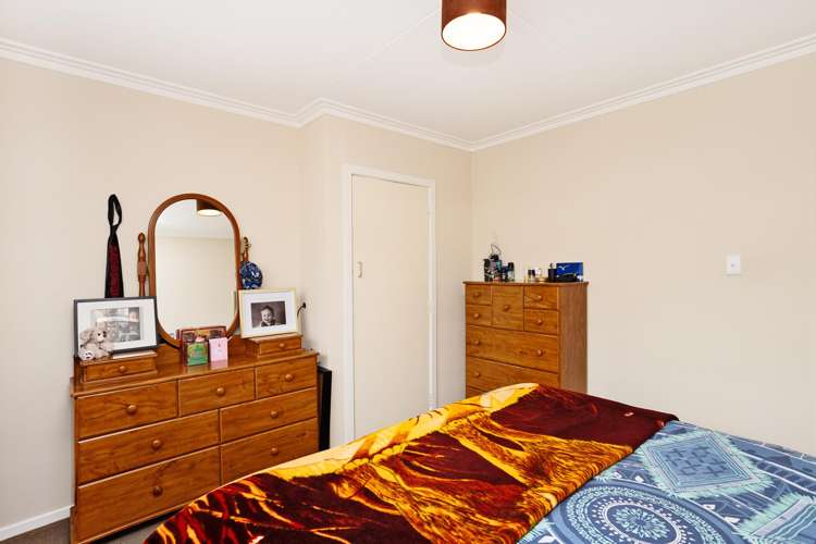 15 Dunbeath Crescent Kew_11