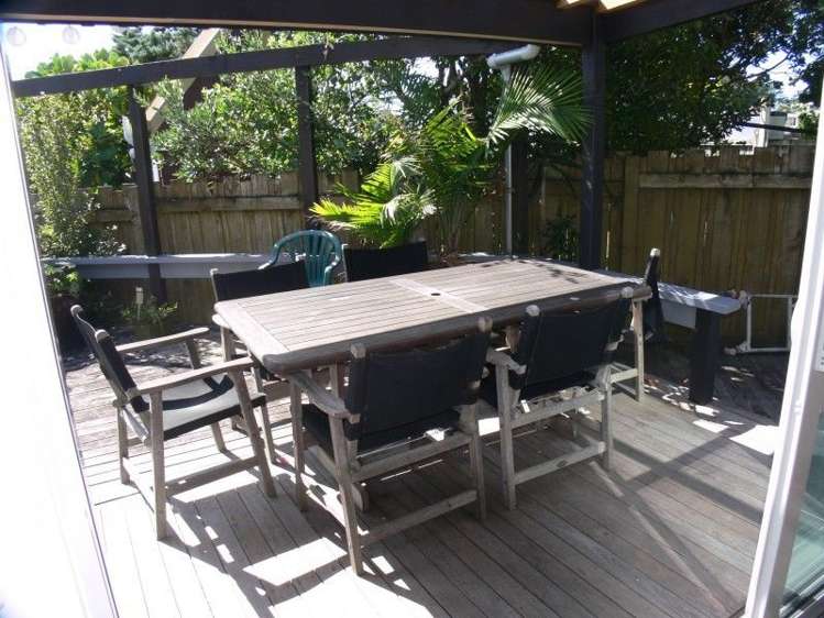 6b Triumph Dell Pauanui_18