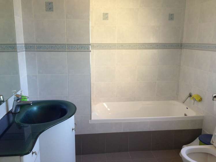 7 Kawai Rise Te Atatu Peninsula_10