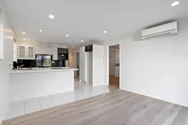 2/235 Titirangi Road Titirangi_2