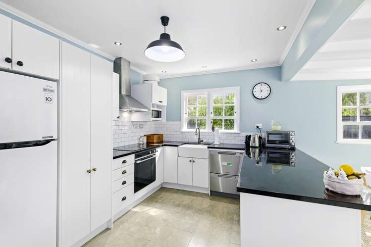 9 Kukupa Grove Heretaunga_10