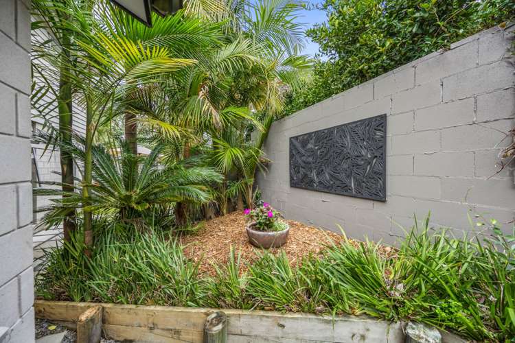 11A Covil Avenue Te Atatu South_19