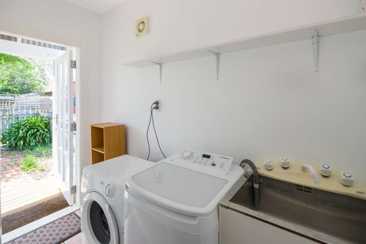 51 Rex Street Miramar_10