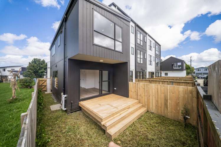 7/63 Gloria Avenue Te Atatu Peninsula_8