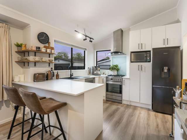 10 Bluewater Place Wattle Downs_2