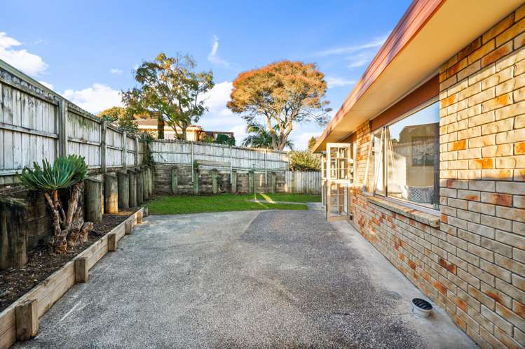 28 Ginders Drive Massey_14