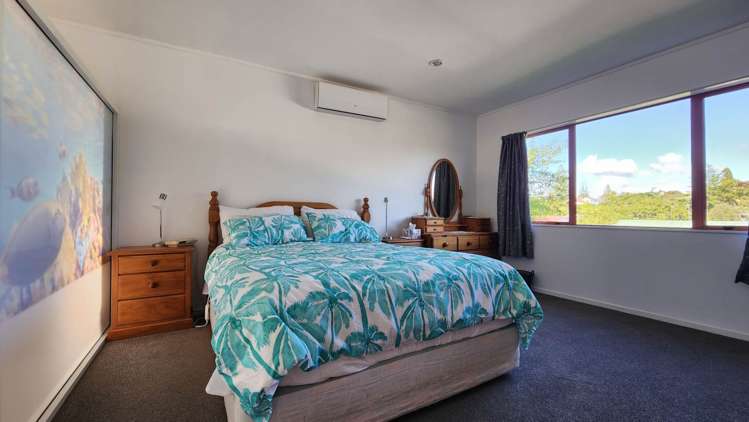 2 Hellyers Street Birkdale_8