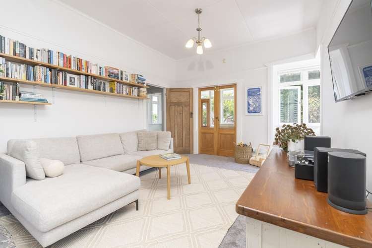 37 Aroha Avenue Sandringham_19