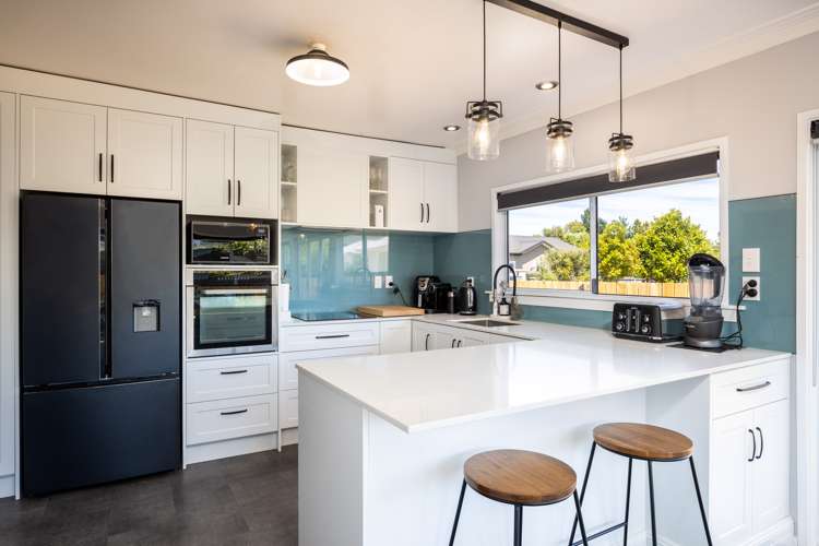 190 Seaview Road Westown_4