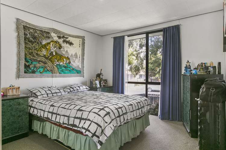 2/3 Barneys Farm Road Clendon Park_12