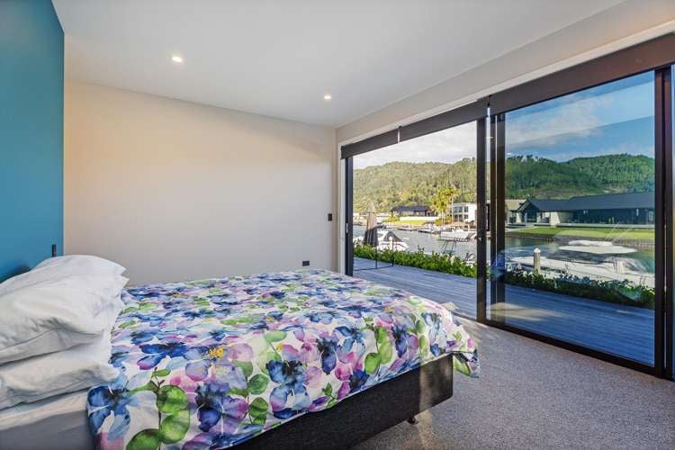 126 Waterways Parade Pauanui_22