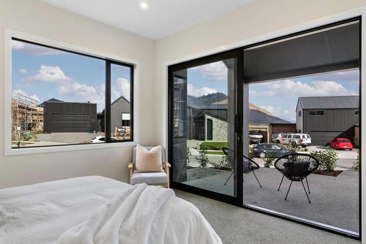 64 Spur Ridge Rise Jacks Point_19