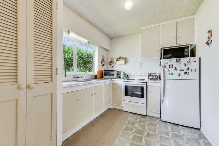 5a Leong Avenue Dinsdale_7