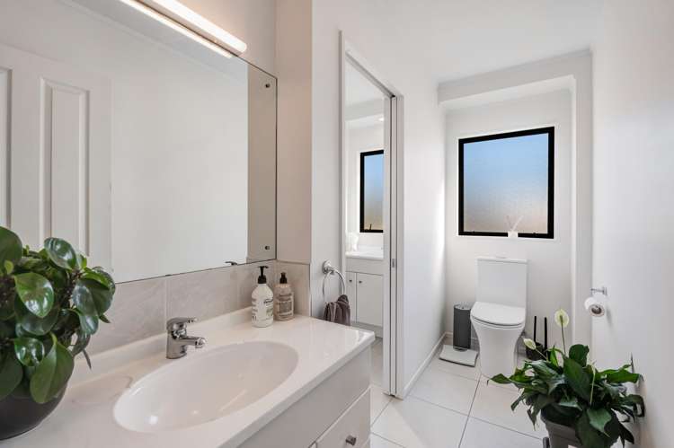 2/12 Sundown Avenue Manly_15