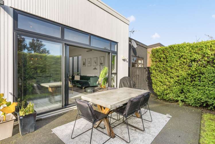 7 Bravery Road Papakura_13