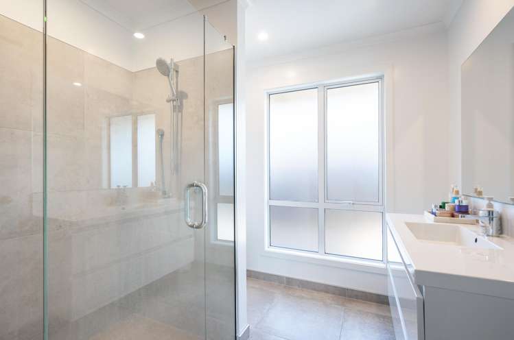 8 Oakdale Grove Richmond_16