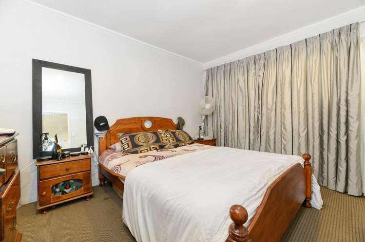 2/24 Newington Road Henderson_10