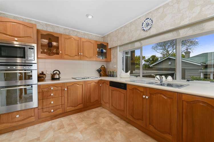 227 Eskdale Road Birkenhead_14