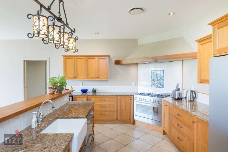 22 James Road Halcombe_2