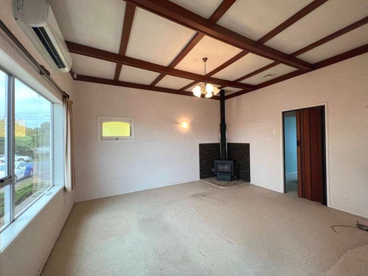 27 Blockhouse Bay Road Avondale_2