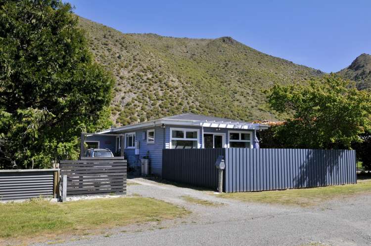 77 Bledisloe Street Kurow_31