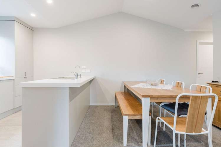 135 Forest Lake Road 1066_6