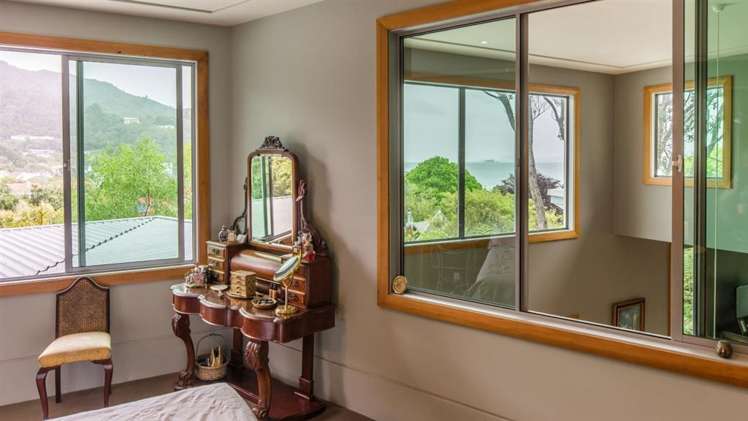 19 Dillon Street Lowry Bay_14