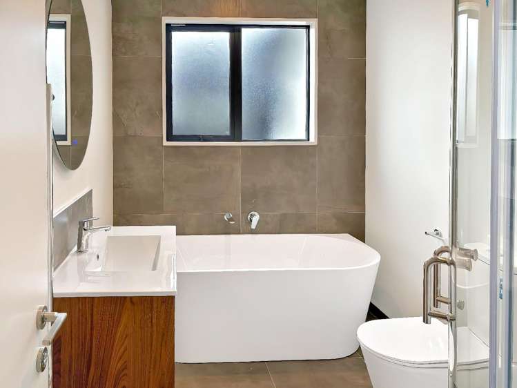 57 Ashurst Crescent 11103_9
