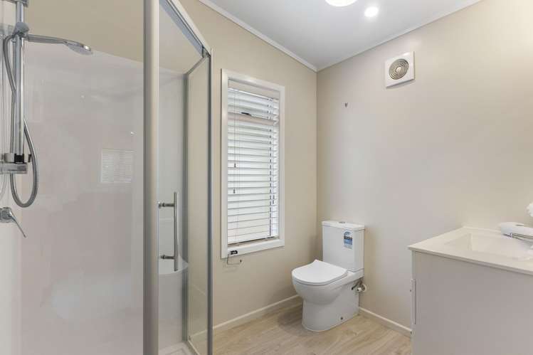 131 Second View Avenue Beachlands_30