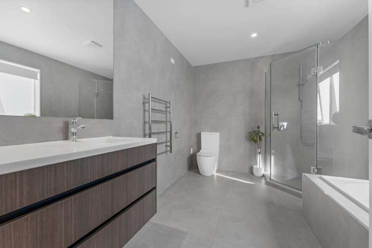 85 Godfrey Drive Orewa_16