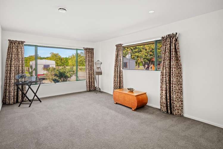 279 School Road West Eyreton_15