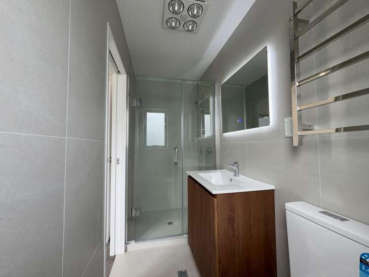 56E Oreil Avenue_3